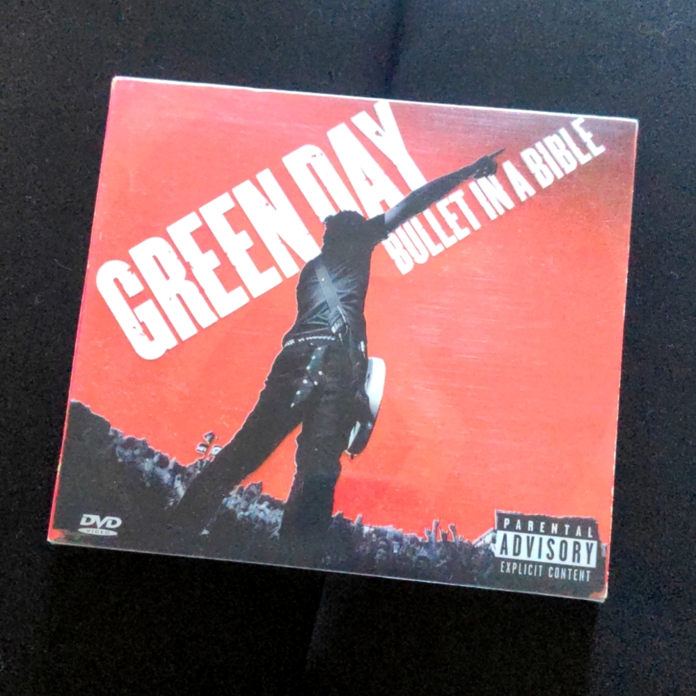 Green Day Bullet in a Bible DVD/CD